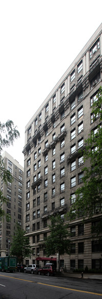 525 West End Ave in New York, NY - Foto de edificio - Building Photo