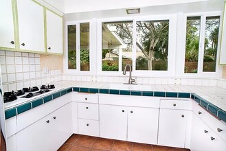 8512 Fullbright Ave in Los Angeles, CA - Building Photo - Building Photo