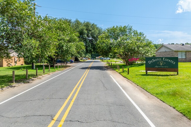 Desoto Estates in Mansfield, LA - Building Photo - Primary Photo