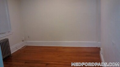 53 Fellsway W, Unit 4 in Medford, MA - Building Photo - Building Photo