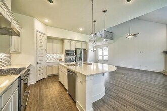 1301 Saddle Ridge Dr in Aubrey, TX - Building Photo - Building Photo