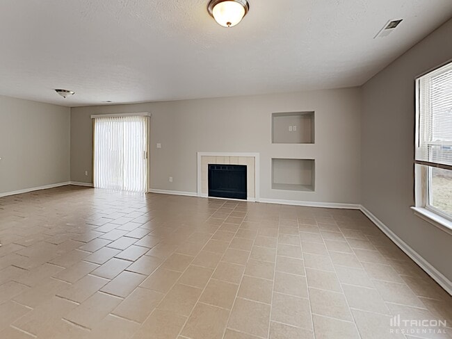 11608 Glenn Abbey Ln in Indianapolis, IN - Building Photo - Building Photo