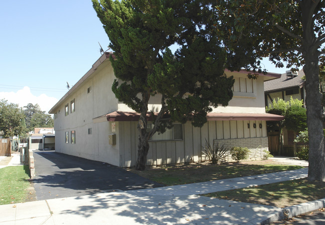 100 N El Molino in Alhambra, CA - Foto de edificio - Building Photo