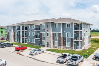 Parkside Apartments in Bondurant, IA - Foto de edificio - Building Photo