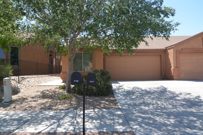 6046 S Avenida Talca in Tucson, AZ - Building Photo - Building Photo