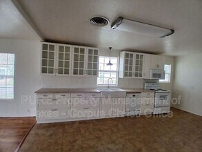 5002 Bevly Dr in Corpus Christi, TX - Building Photo - Building Photo