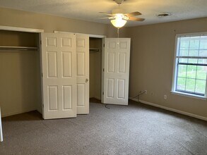 1823 Holmes St in Tupelo, MS - Building Photo - Building Photo