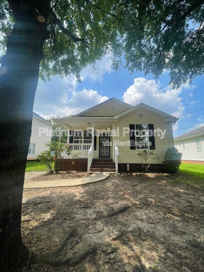 property at 22 Weyman Ave SW