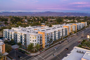 Ashton Sherman Village Apartments