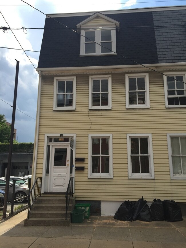 property at 118 N Duke St