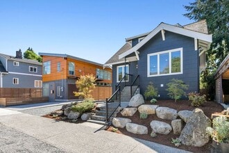 3947 S Mead St in Seattle, WA - Building Photo - Building Photo