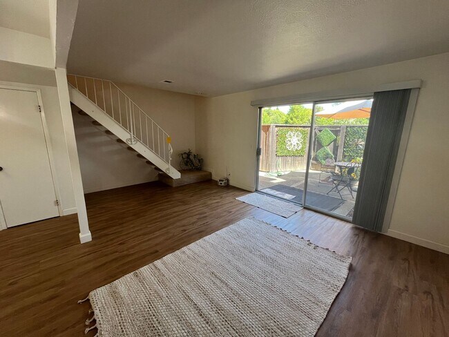 2139 Bella Casa St in Davis, CA - Building Photo - Building Photo