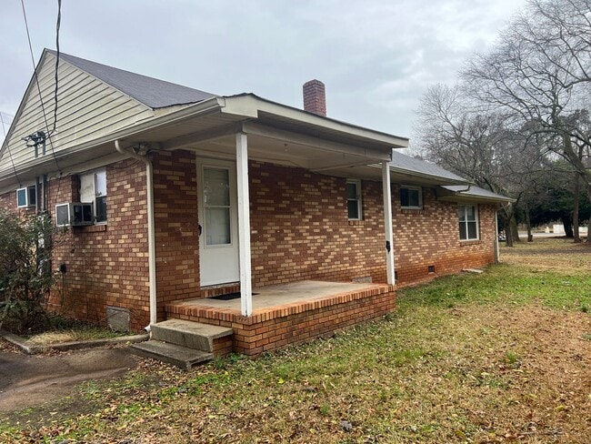 4816-B S New Hope Rd in Belmont, NC - Building Photo - Building Photo