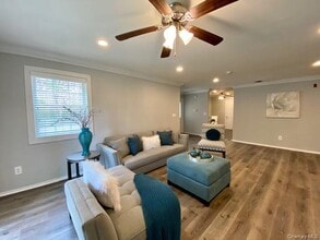 19 Neal in East Setauket, NY - Building Photo - Building Photo