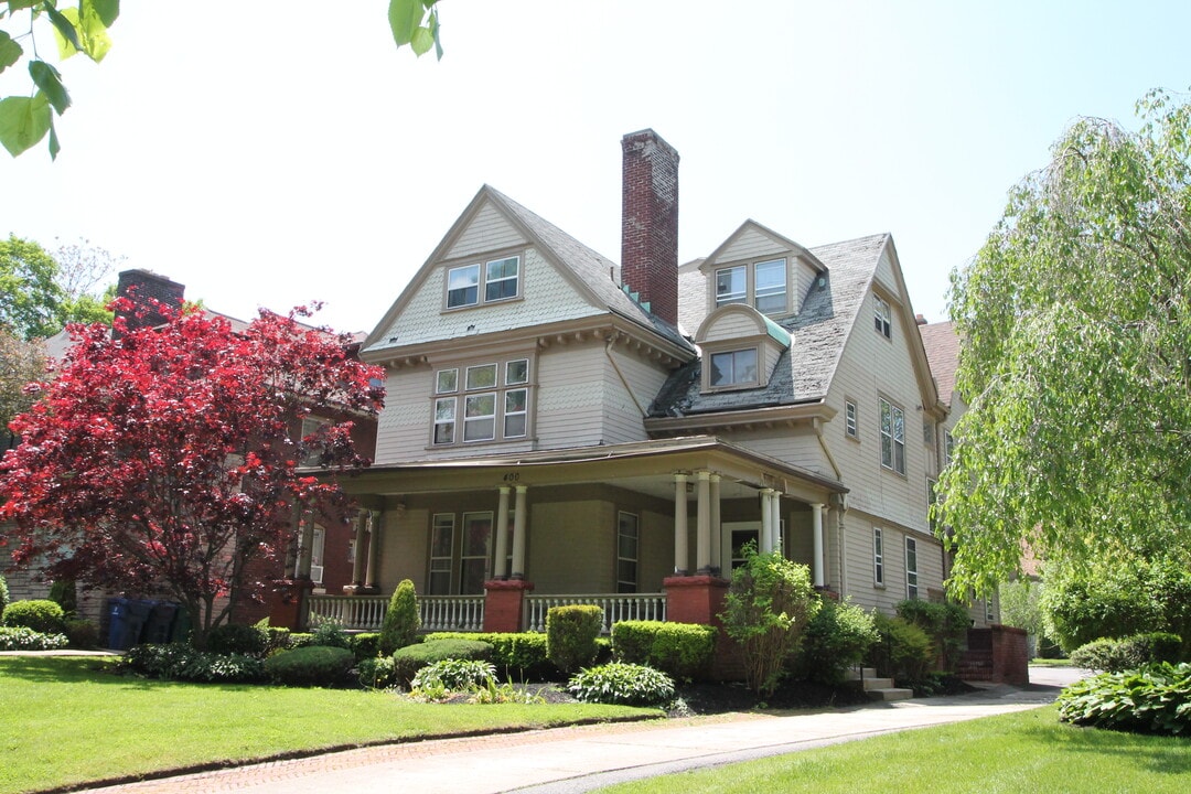 Linwood Apartments in Buffalo, NY - Foto de edificio