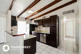 7101 E Kingston Dr in Tucson, AZ - Building Photo - Building Photo