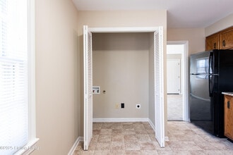 4201 Berkshire Ave in Louisville, KY - Building Photo - Building Photo