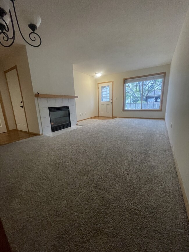 20577 Erin Ct in Farmington, MN - Building Photo - Building Photo