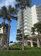 100 S Beach Rd in Jupiter, FL - Building Photo - Building Photo