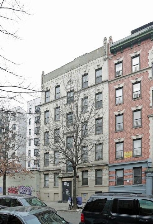 2591 Briggs in Bronx, NY - Building Photo