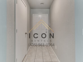 10477 Aberdeen Dr in Yukon, OK - Building Photo - Building Photo
