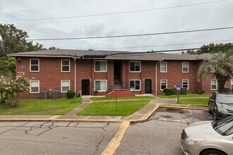 Sunrise Place in Tallahassee, FL - Building Photo - Building Photo