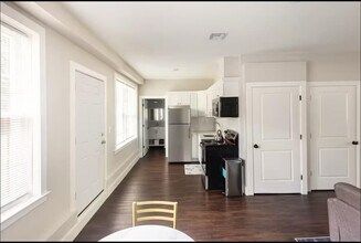 9-11 Marie Place Unit 1 in Newark, NJ - Building Photo - Building Photo