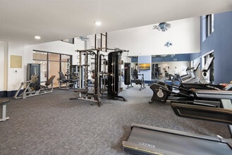 8890 Founders Square Dr in Naples, FL - Building Photo - Building Photo