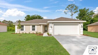 121 Laguna Forest Trail in Palm Coast, FL - Building Photo
