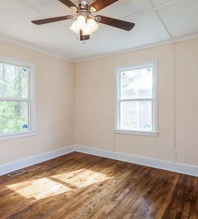 property at 305 Bell St