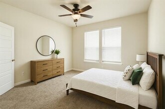 8375 George Brown Dr in Garland, TX - Building Photo - Building Photo