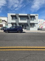 223 N 9th St in Las Vegas, NV - Building Photo
