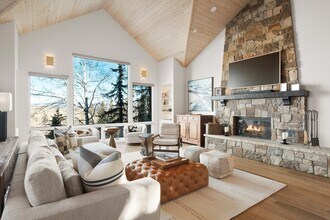 18 Edgewood Ln in Snowmass Village, CO - Building Photo - Building Photo