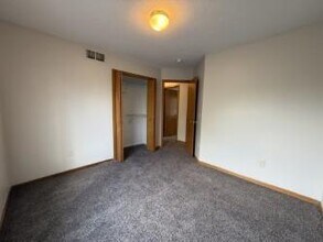 3978 E De Blaay Dr SE in Kentwood, MI - Building Photo - Building Photo
