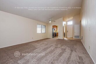 3609 Rio Pacifica Way in Sacramento, CA - Foto de edificio - Building Photo