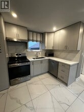 238 Glebemount Ave in Toronto, ON - Building Photo - Building Photo