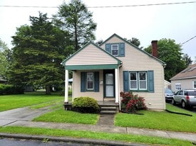 727 N Hanover St in Lebanon, PA - Building Photo