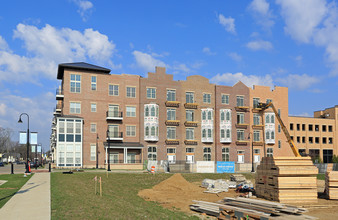 Legends Row Condominiums in South Bend, IN - Building Photo - Building Photo