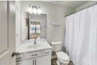 1164 Evergreen Ave in Des Plaines, IL - Building Photo - Building Photo