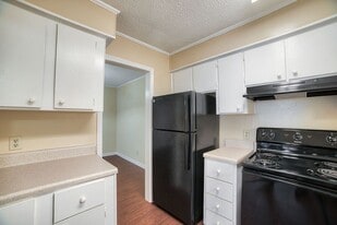 Patriot Place Apartments in Florence, SC - Building Photo