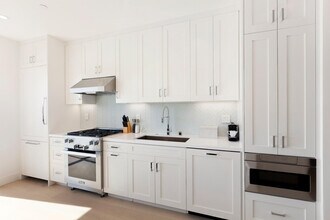 123 Lexington St in San Francisco, CA - Building Photo - Building Photo
