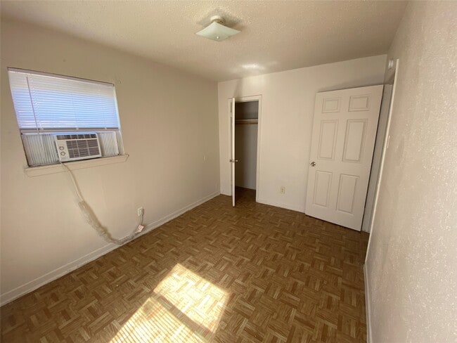 property at 4211 Rockingham St