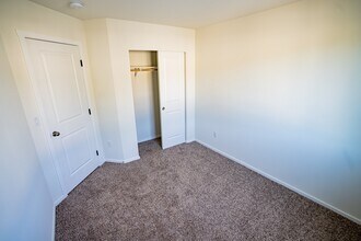 2332 S Ferry St in Tacoma, WA - Building Photo - Building Photo