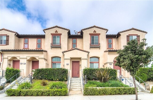 property at 281 Camphor Pl