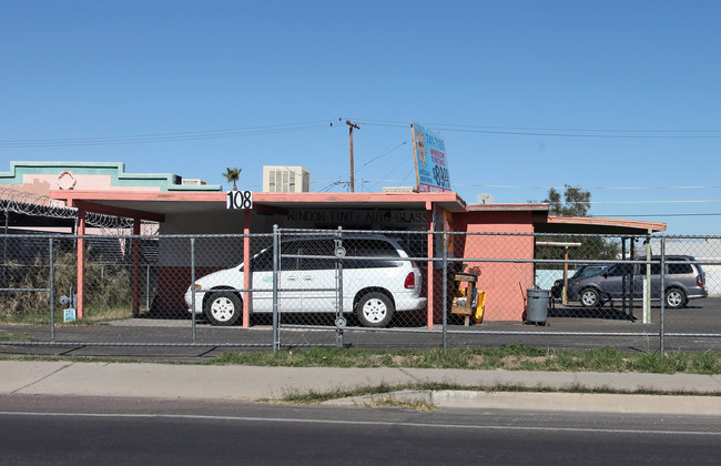 108 W Irvington Rd in Tucson, AZ - Building Photo - Building Photo