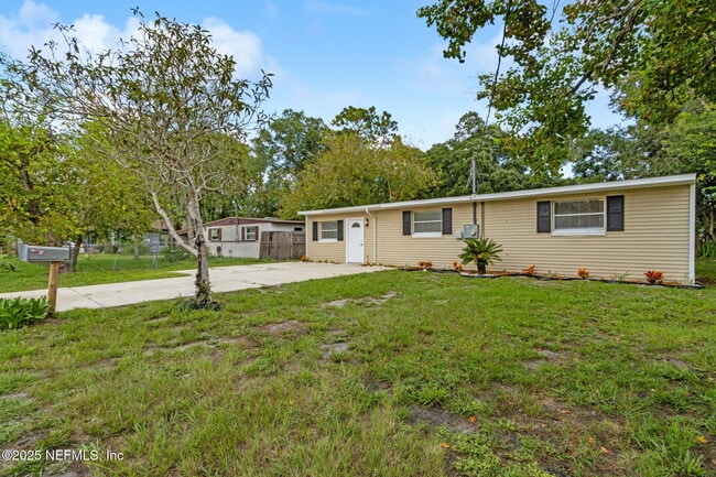 property at 10341 Agave Rd