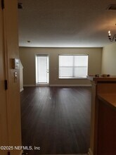 6700 Bowden Rd in Jacksonville, FL - Foto de edificio - Building Photo