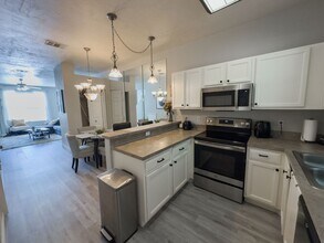 3584 SW 30th Way in Gainesville, FL - Building Photo - Building Photo
