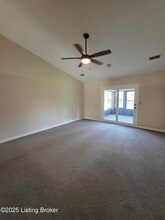 130 Flintstone Ct in Shepherdsville, KY - Building Photo - Building Photo