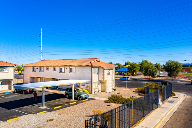 2406 Morton Ave in North Las Vegas, NV - Building Photo - Building Photo